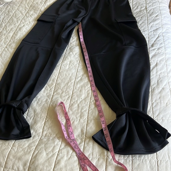 H&M Pull On Black Cargo Track Pants - Picture 7 of 10